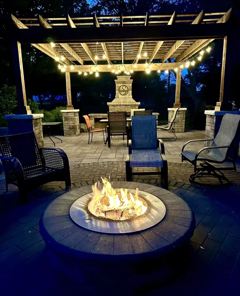 Outdoor Landscape Lighting in Kansas | Expert Contractors